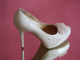 Туфли свадебные белые кожаные стразы серебренные высокий каблук скрытая платформа стильные фото сайт