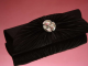 Клатч вечерний черный текстиль украшен большими камнями серебренными на выпускной бал юбилей купить