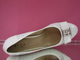Туфли белые свадебные широкий каблук стразы серебро лаковые кожаные модные купить в Москве магазин