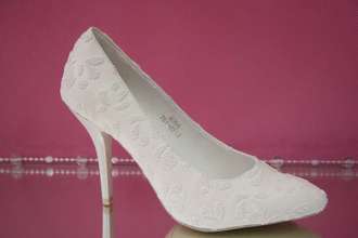 Свадебные туфли айвори молочные средний каблук шпилька классика украшены напылением купить магазин
